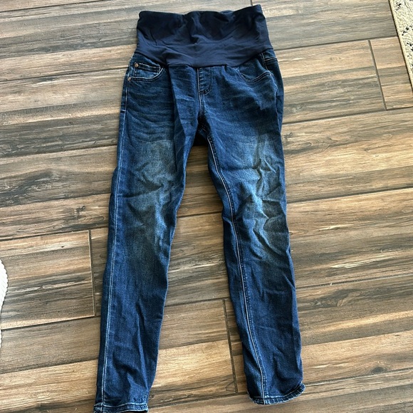 A pea in the pod maternity jeans - Picture 1 of 3